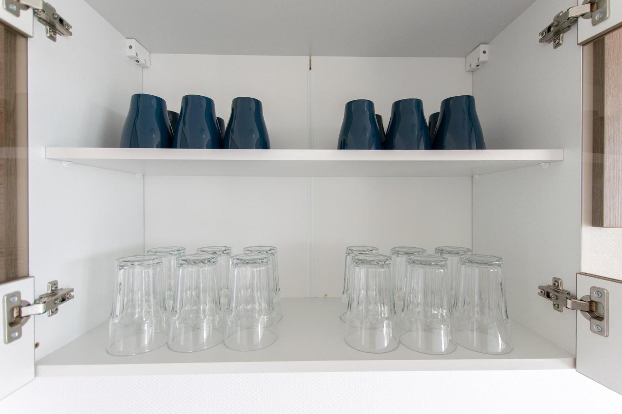 Raj Living - City Center Apartments With 5 Rooms - 10 Min Messe Dus デュッセルドルフ エクステリア 写真